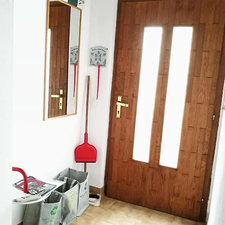 Apartment With Parking Spaces Mandre, Pag - 24574